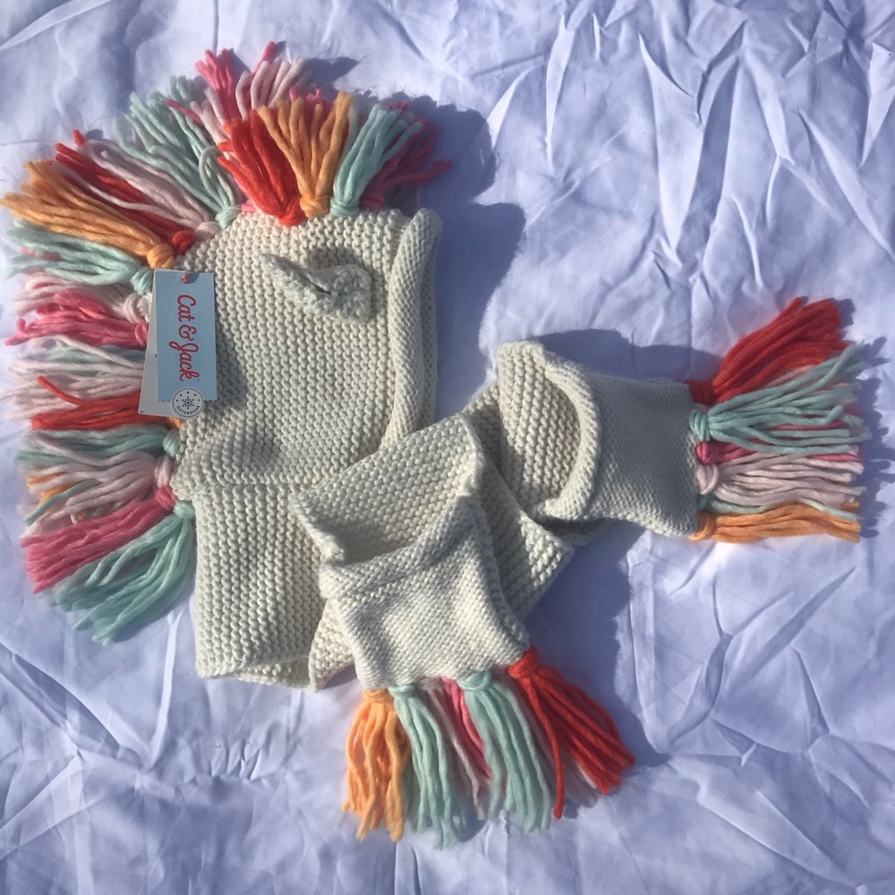 The CUTEST hooded Unicorn Scarf w pockets